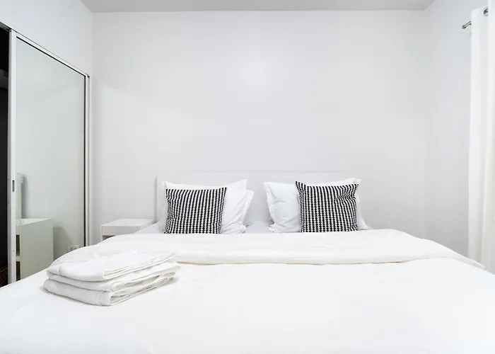 A Space By Cream Apartment Bangkok